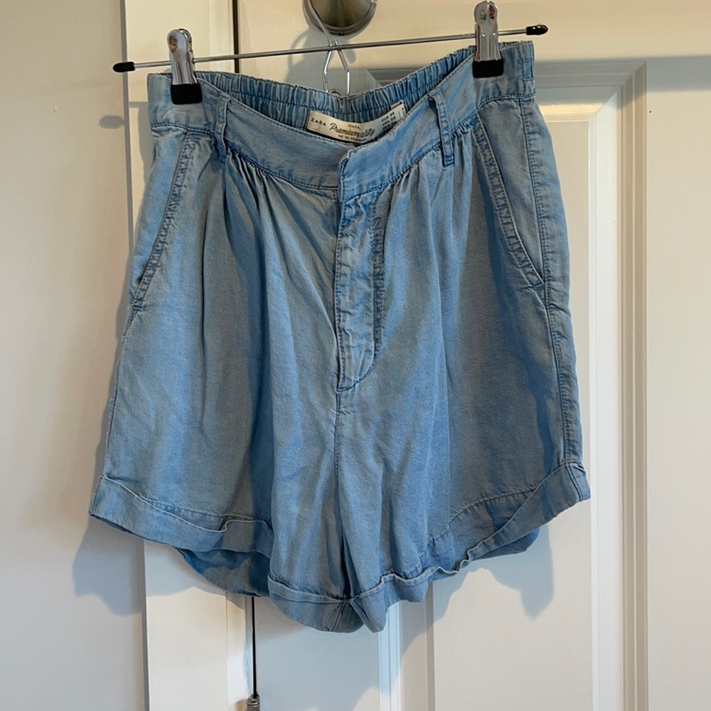 Zara high waisted shorts